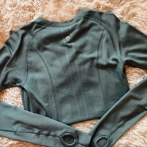 Long sleeve swiftly tech green